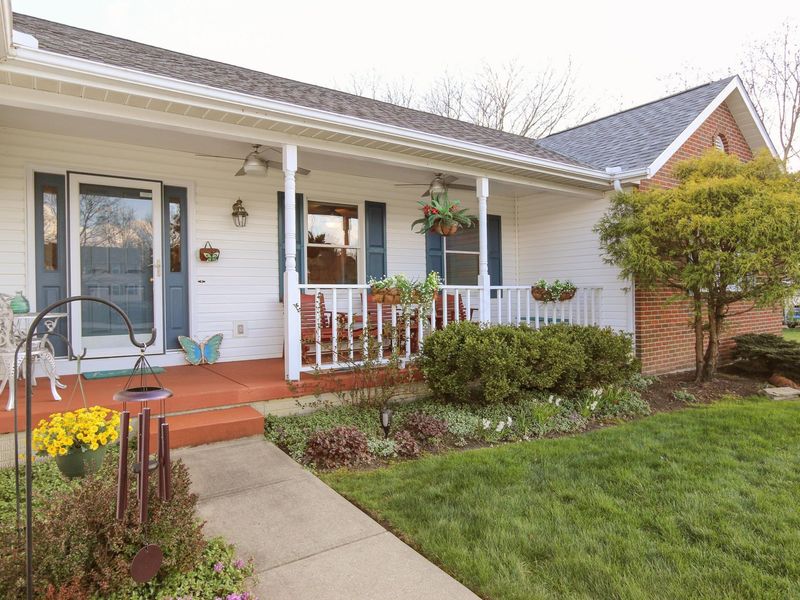 20 Jeremy Court, Pataskala, OH 43062 Photo 2