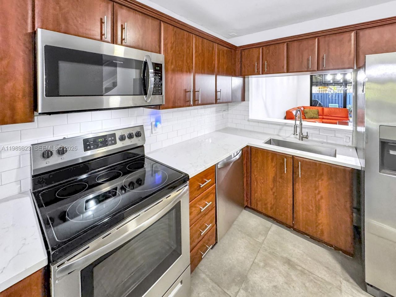 700 SE 14th St, Unit G, Fort Lauderdale, FL 33316 Photo