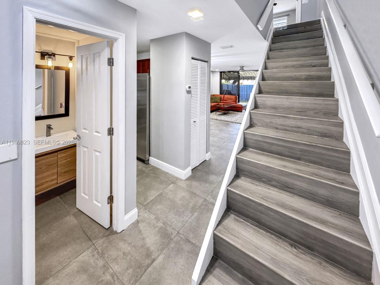 700 SE 14th St, Unit G, Fort Lauderdale, FL 33316 Photo