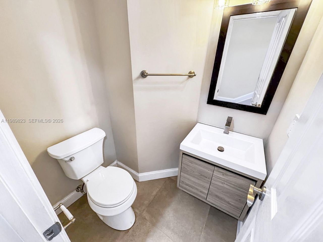 700 SE 14th St, Unit G, Fort Lauderdale, FL 33316 Photo