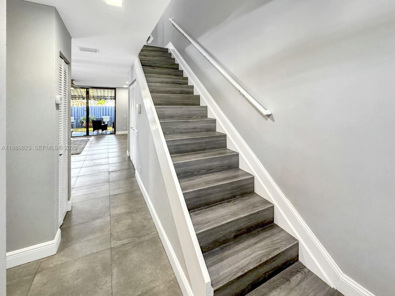 700 SE 14th St, Unit G, Fort Lauderdale, FL 33316 Photo