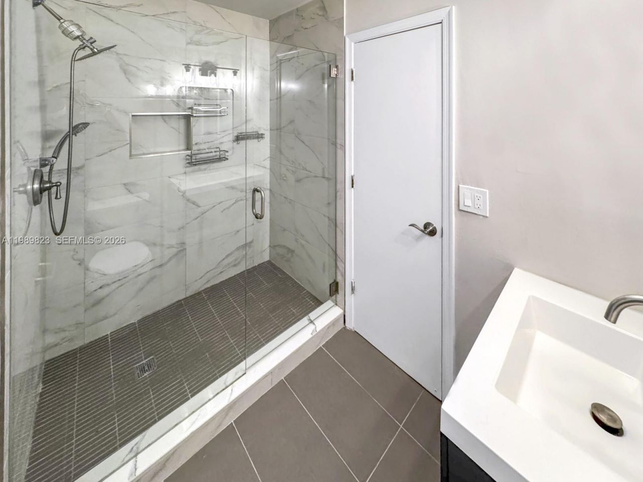 700 SE 14th St, Unit G, Fort Lauderdale, FL 33316 Photo