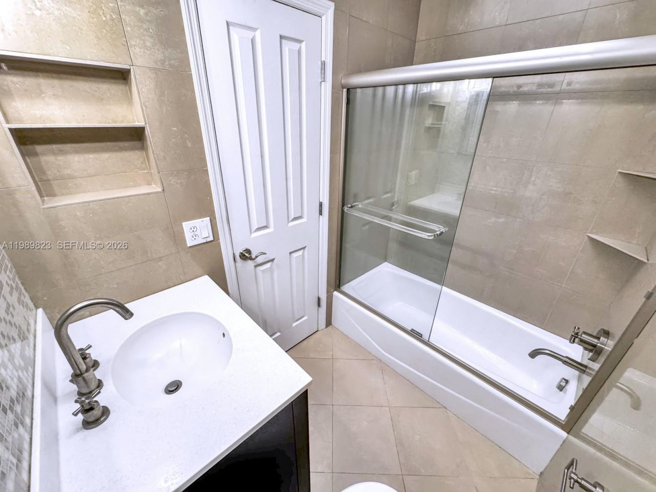 700 SE 14th St, Unit G, Fort Lauderdale, FL 33316 Photo