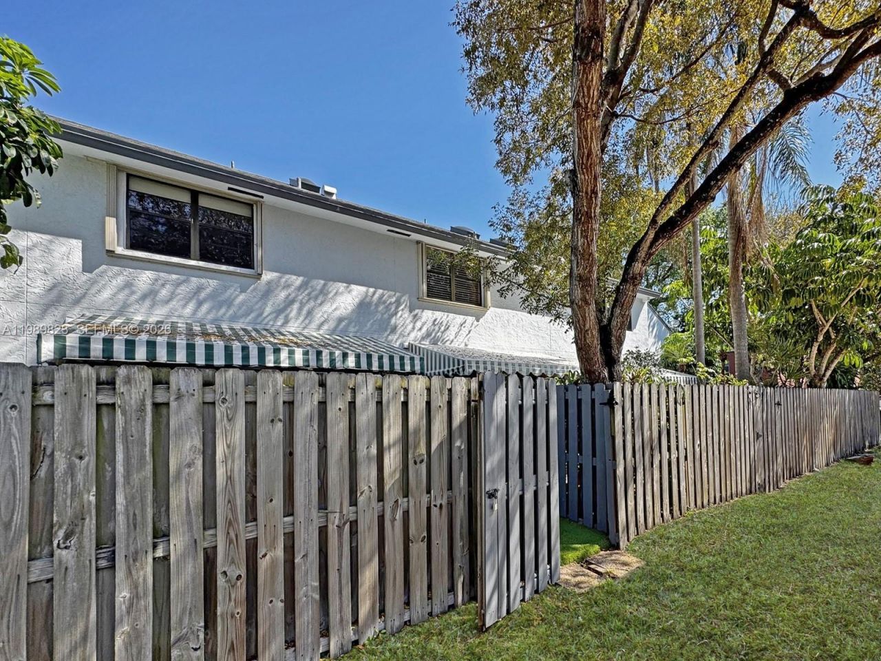 700 SE 14th St, Unit G, Fort Lauderdale, FL 33316 Photo