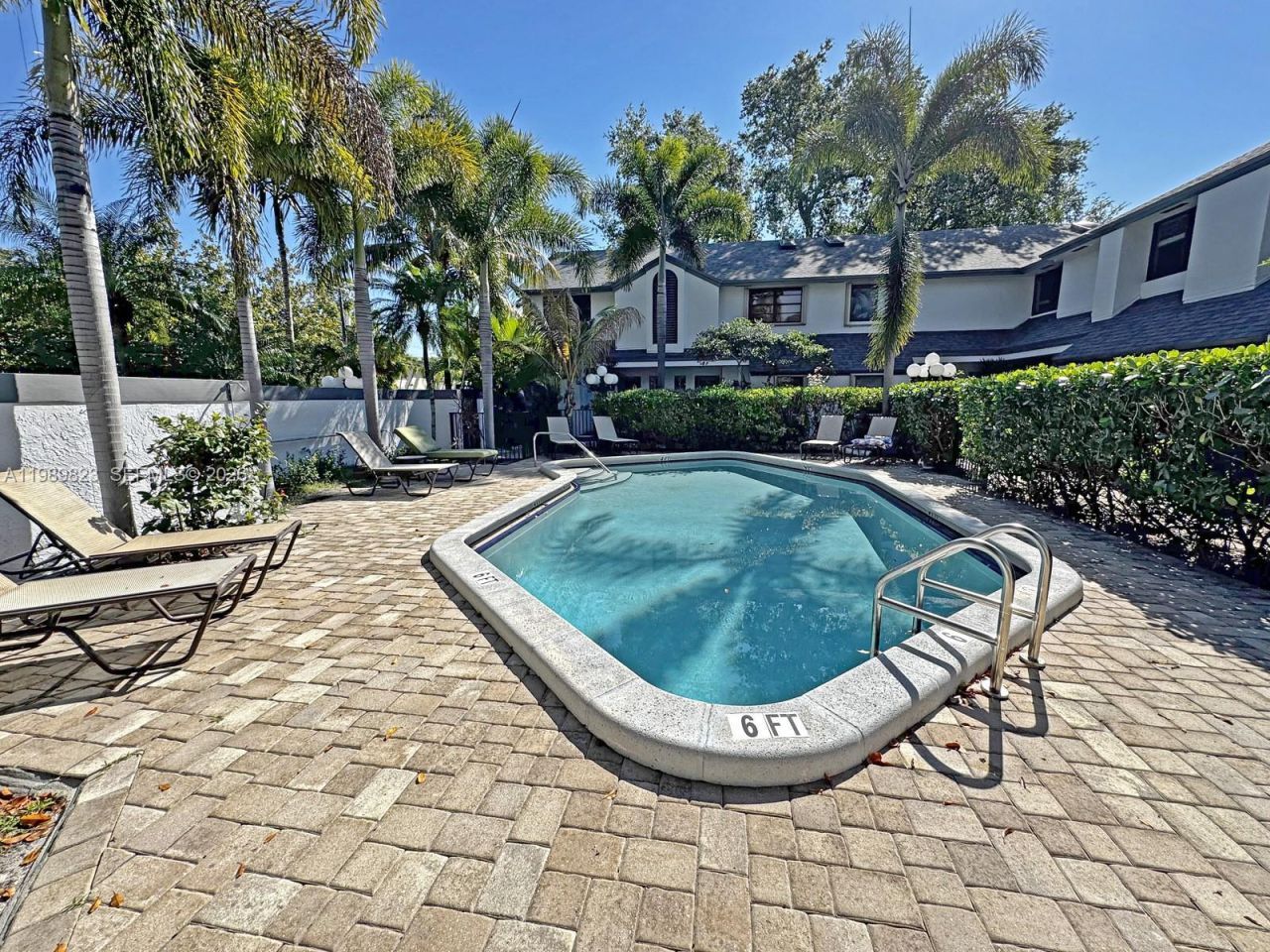 700 SE 14th St, Unit G, Fort Lauderdale, FL 33316 Photo