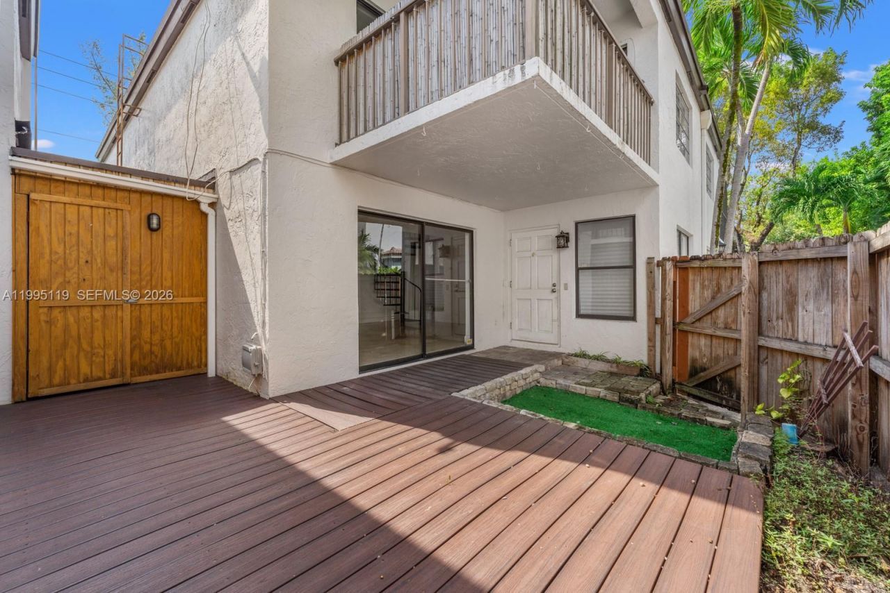 2987 Bird Ave, Miami, FL 33133 Photo