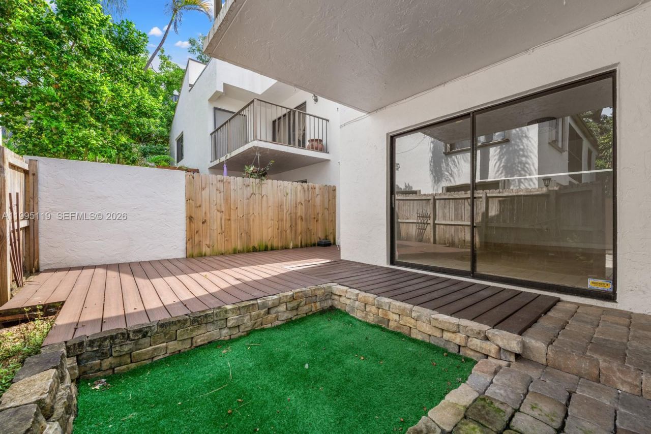 2987 Bird Ave, Miami, FL 33133 Photo