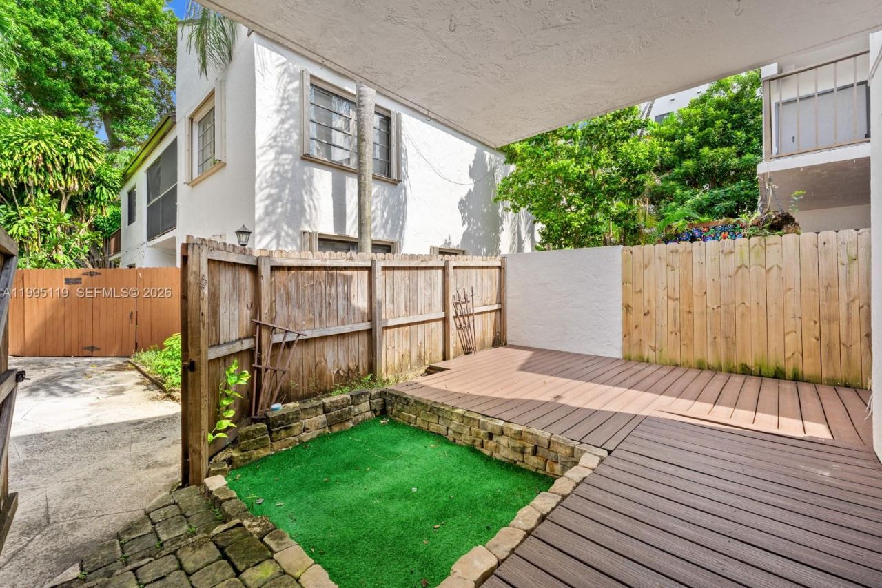 2987 Bird Ave, Miami, FL 33133 Photo