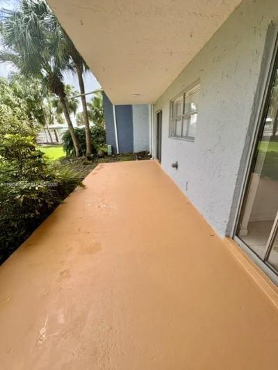 9351 Fontainebleau Blvd , Unit B105, Miami, FL 33172 Photo