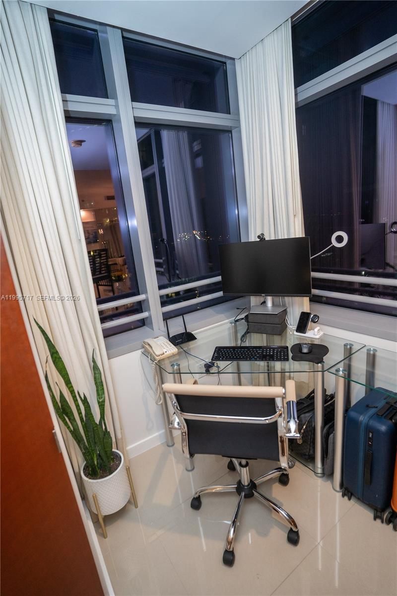 1395 Brickell Ave, Unit 3012, Miami, FL 33131 Photo