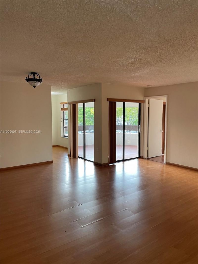 9140 SW 123rd Ct, Unit 309, Miami, FL 33186 Photo