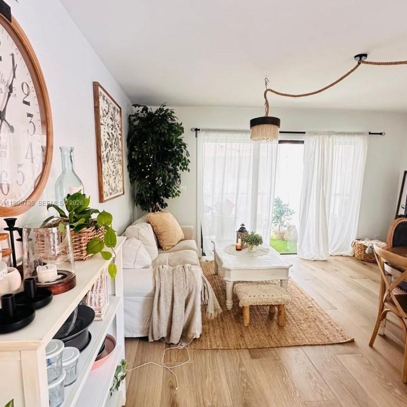 223 Lakeview Dr , Unit 204, Weston, FL 33326 Photo