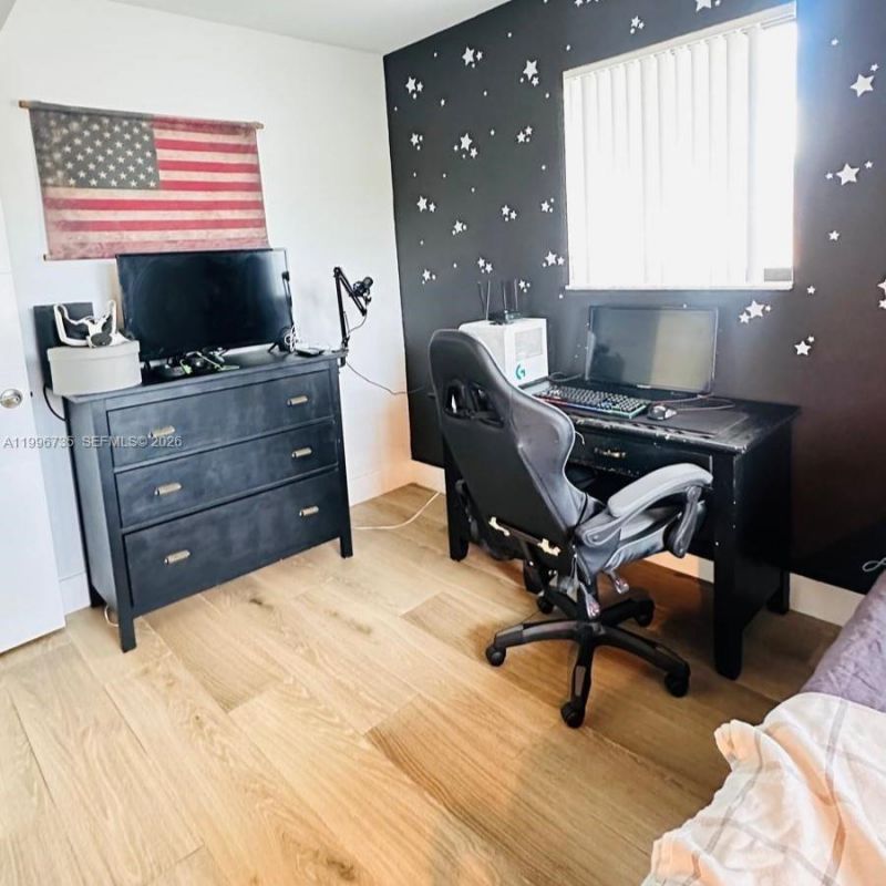 223 Lakeview Dr , Unit 204, Weston, FL 33326 Photo