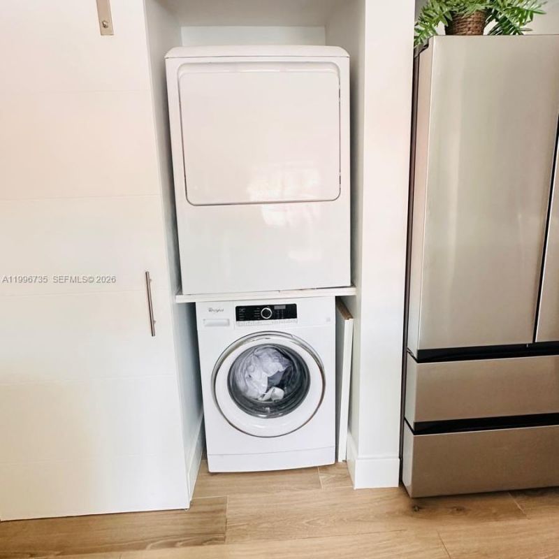 223 Lakeview Dr , Unit 204, Weston, FL 33326 Photo