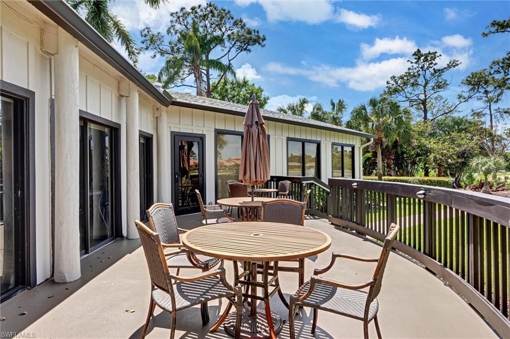15512 Cedarwood Ln, Unit 3-2, Naples, FL 34110 Photo