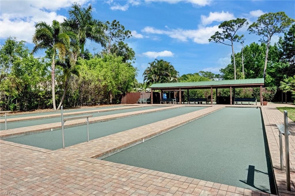 15512 Cedarwood Ln, Unit 3-2, Naples, FL 34110 Photo