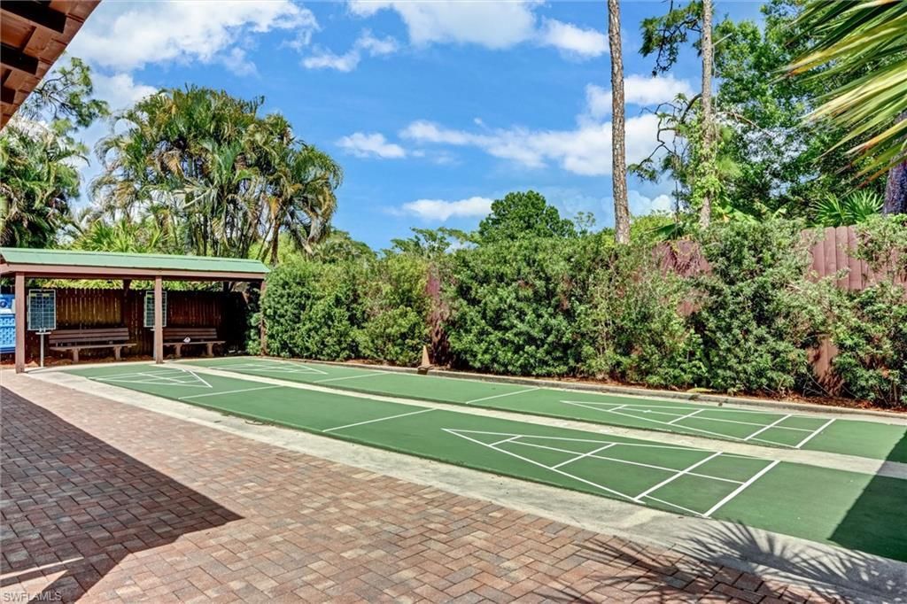 15512 Cedarwood Ln, Unit 3-2, Naples, FL 34110 Photo
