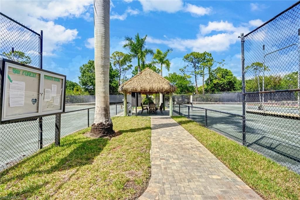 15512 Cedarwood Ln, Unit 3-2, Naples, FL 34110 Photo