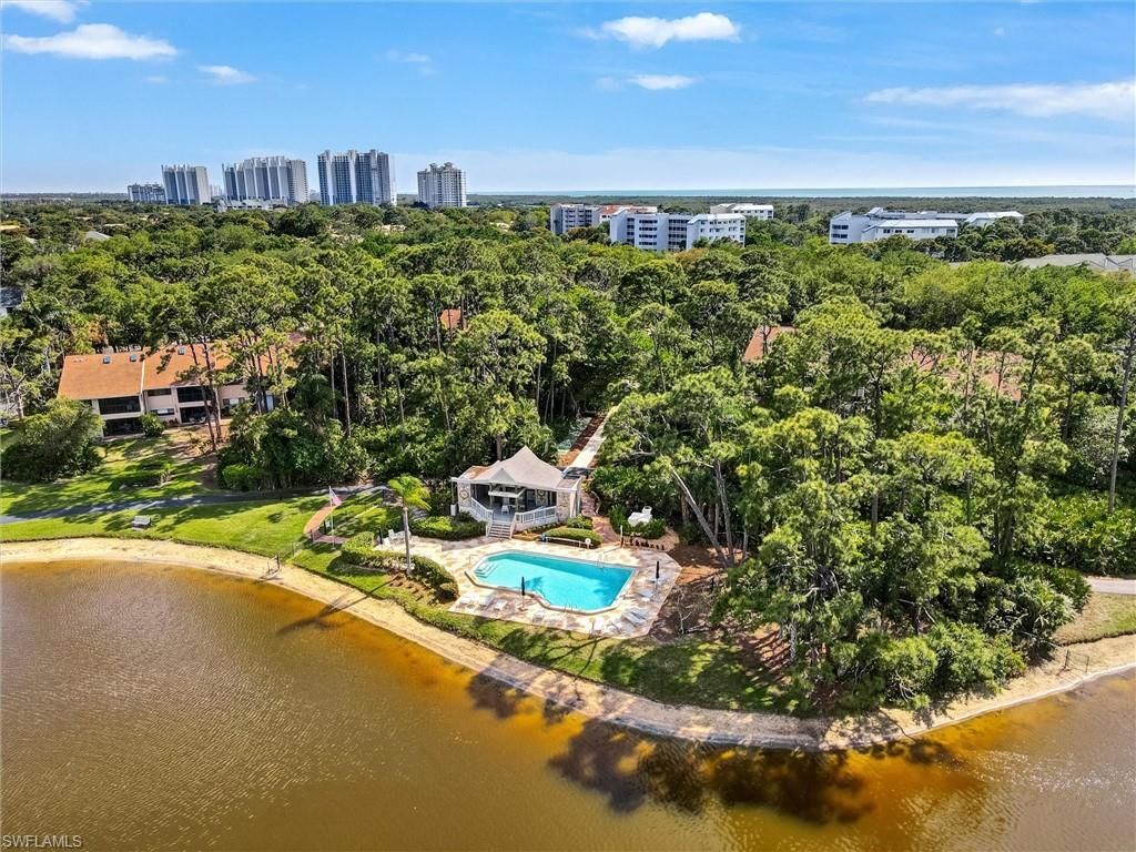 15512 Cedarwood Ln, Unit 3-2, Naples, FL 34110 Photo