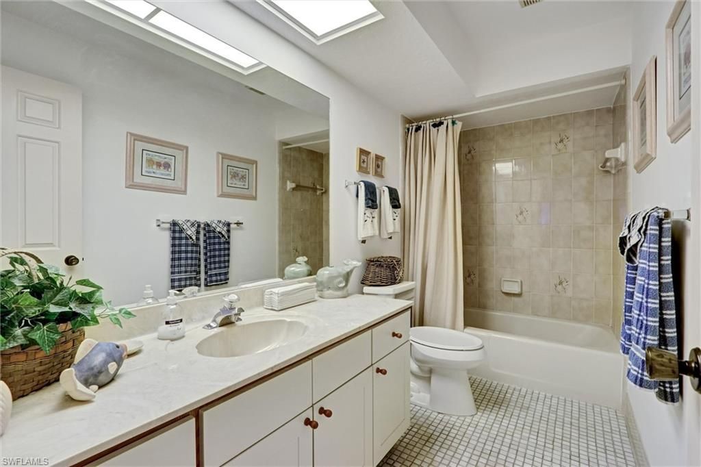 15512 Cedarwood Ln, Unit 3-2, Naples, FL 34110 Photo