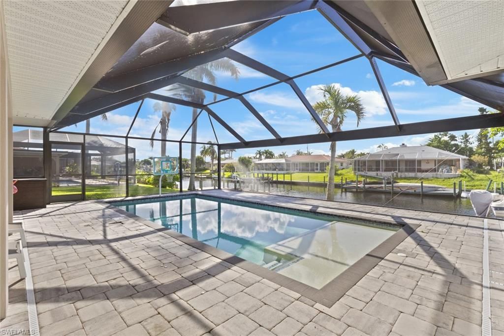 2232 SE 27th St, Cape Coral, FL 33904 Photo