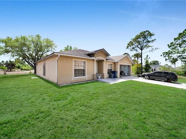 2501 36th ST SW, LEHIGH ACRES, FL 33976