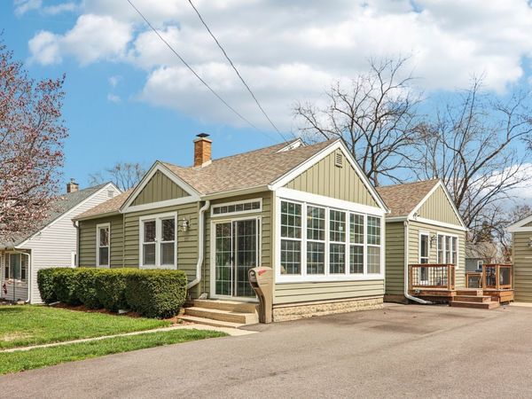 375 S Lake Street , Grayslake, IL 60030