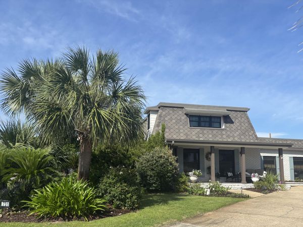 731 Sailfish Drive, Fort Walton Beach, FL 32548