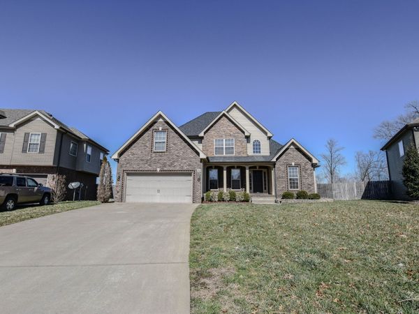 1768 Apache Way , Clarksville, TN 37042
