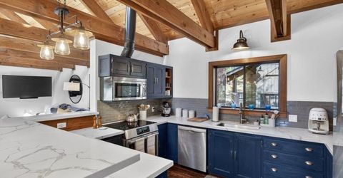 11805 Saint Bernard Drive, Truckee, CA 96161 Photo