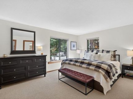 11805 Saint Bernard Drive, Truckee, CA 96161 Photo