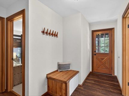 11805 Saint Bernard Drive, Truckee, CA 96161 Photo