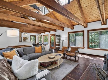 11805 Saint Bernard Drive, Truckee, CA 96161 Photo