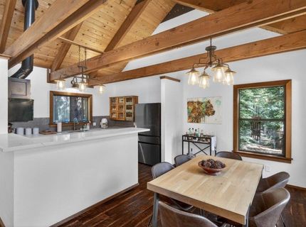 11805 Saint Bernard Drive, Truckee, CA 96161 Photo