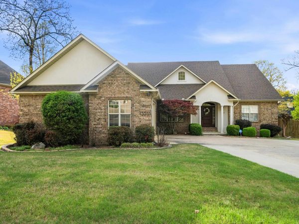 320 HIGH MEADOW Loop, Hot Springs, AR 71901