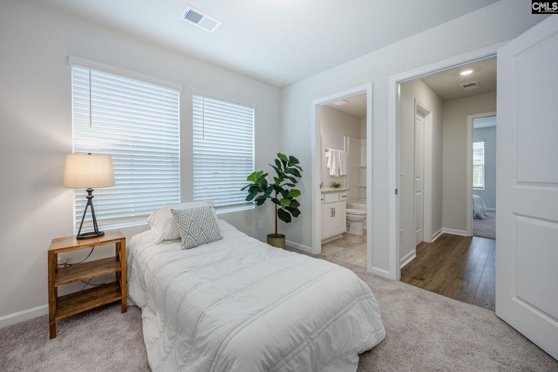 269 Bangalore Way Photo 27