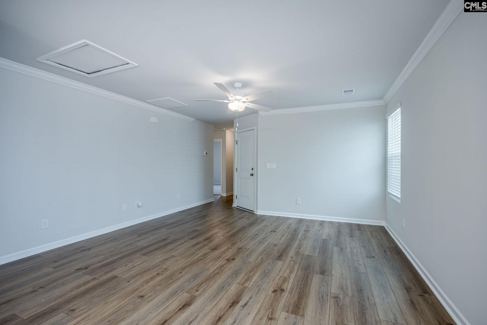 269 Bangalore Way Photo 4