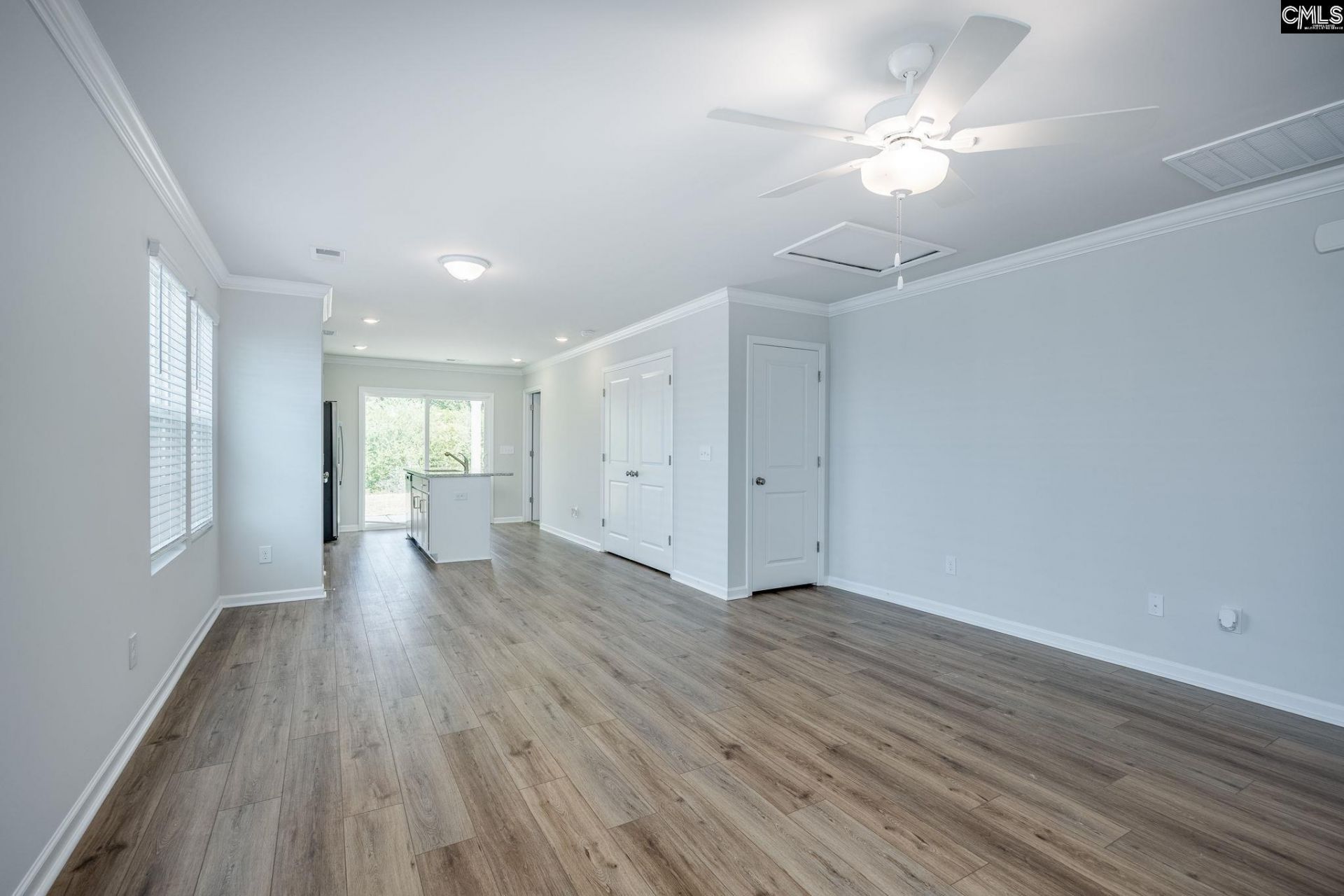 269 Bangalore Way Photo 5