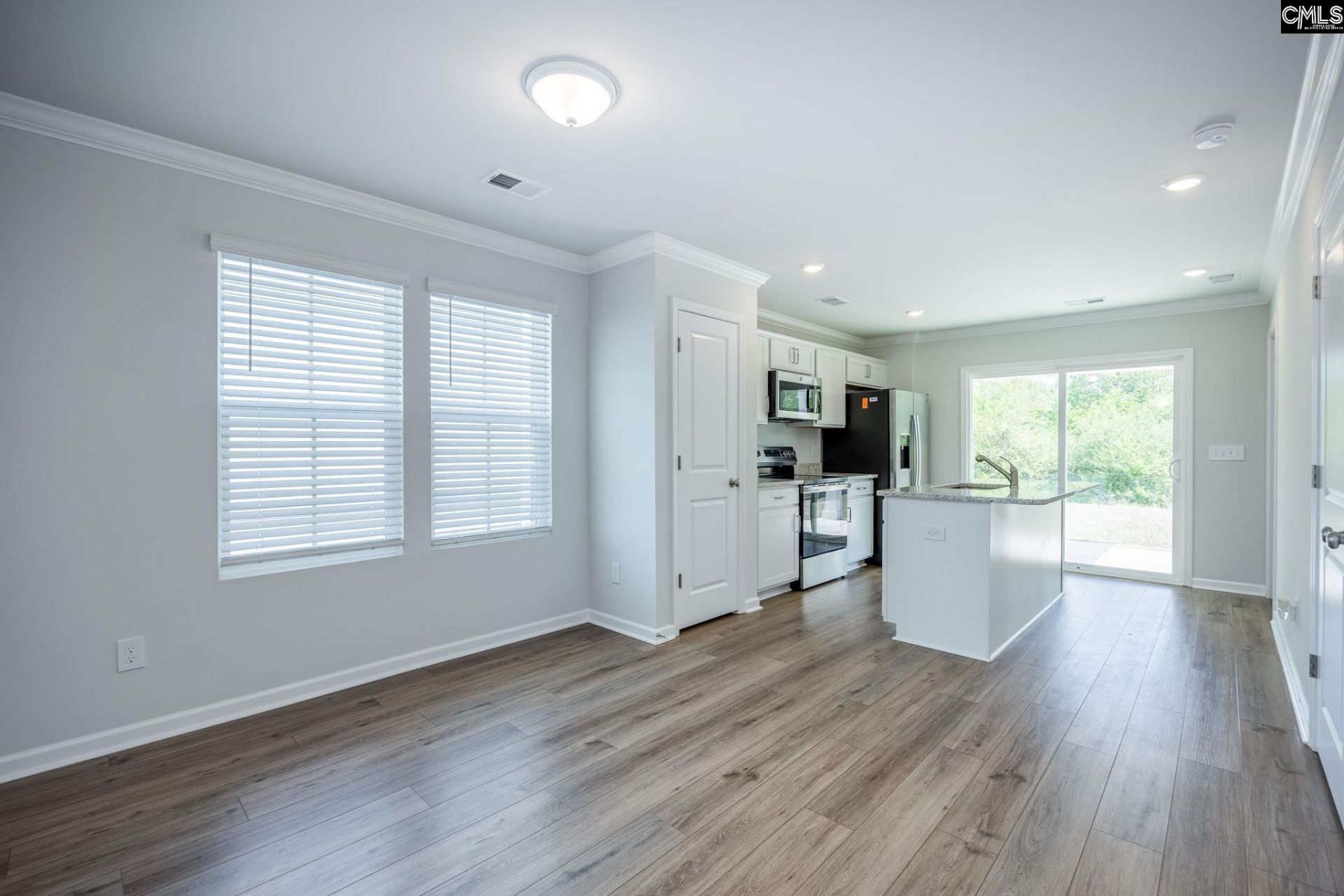 269 Bangalore Way Photo 6