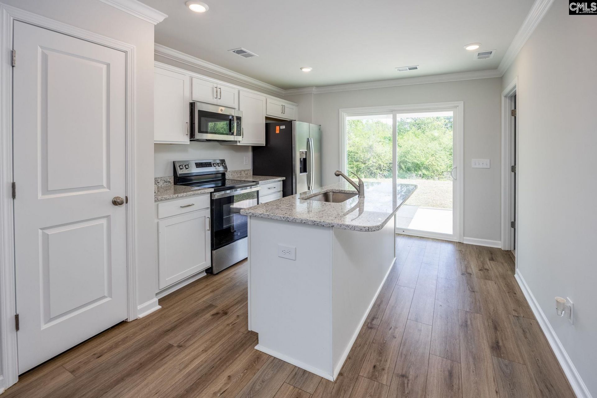 269 Bangalore Way Photo 8