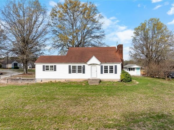 244 Dortmund Drive , Clemmons, NC 27012