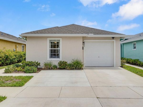 4332 NW 1st Terrace, Deerfield Beach, FL 33064