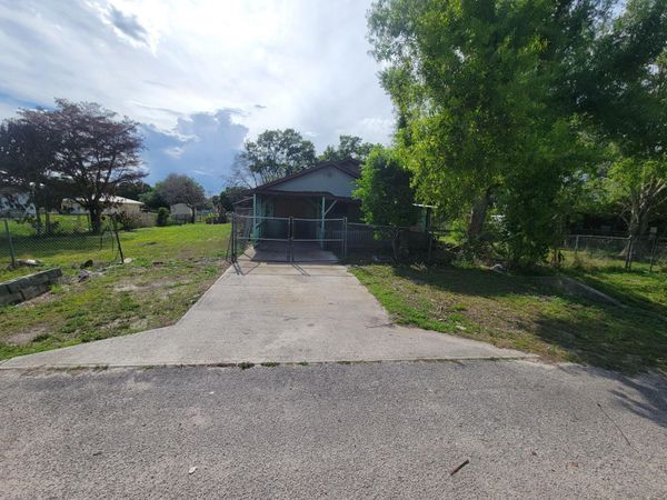 3311 NW 24th Avenue, Okeechobee, FL 34972
