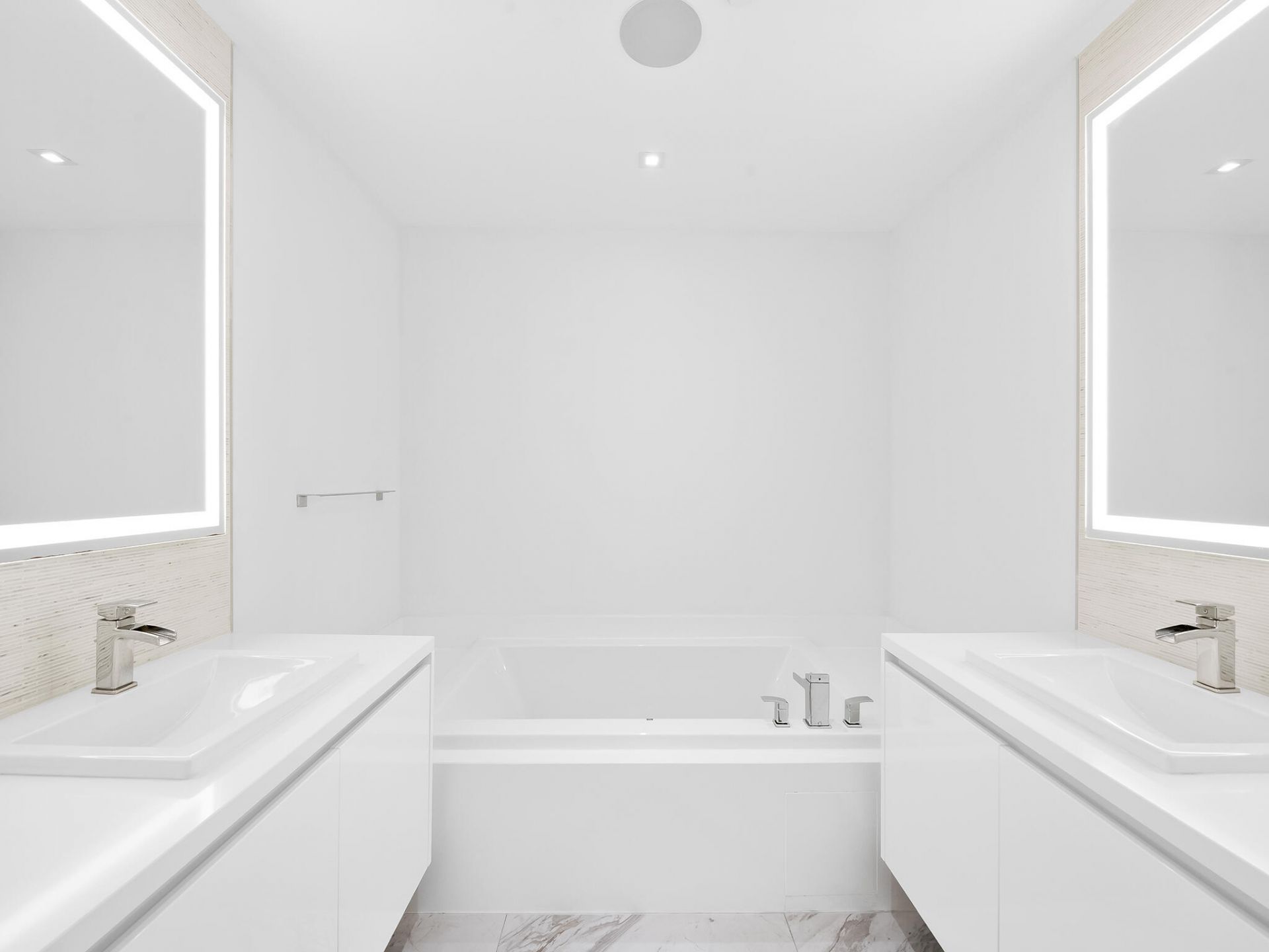 701 N Fort Lauderdale Beach Boulevard, Unit 1104, Fort Lauderdale, FL 33304 Photo