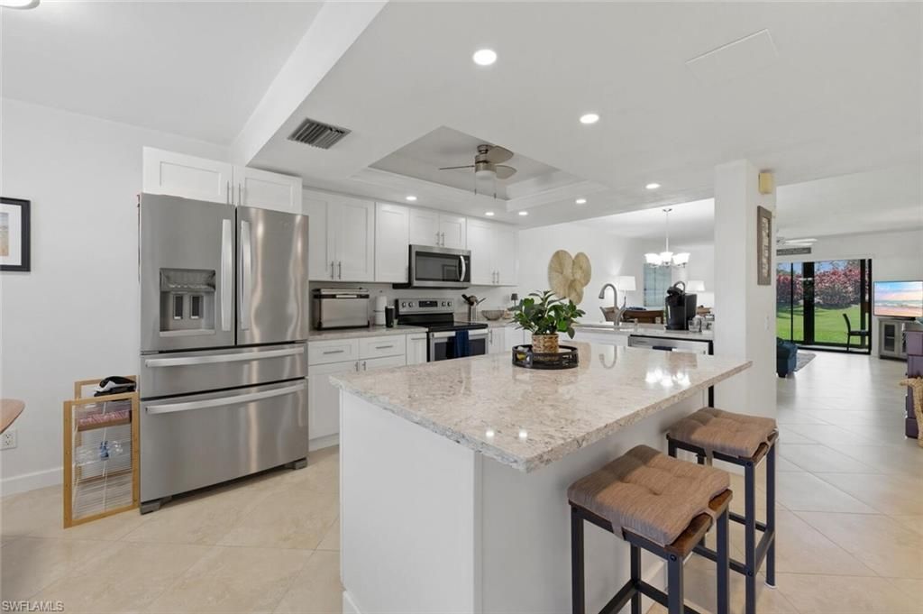 7260 Coventry Ct, Unit 405, Naples, FL 34104 Photo
