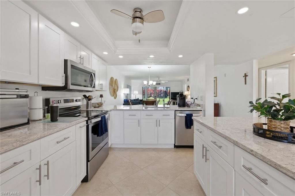 7260 Coventry Ct, Unit 405, Naples, FL 34104 Photo