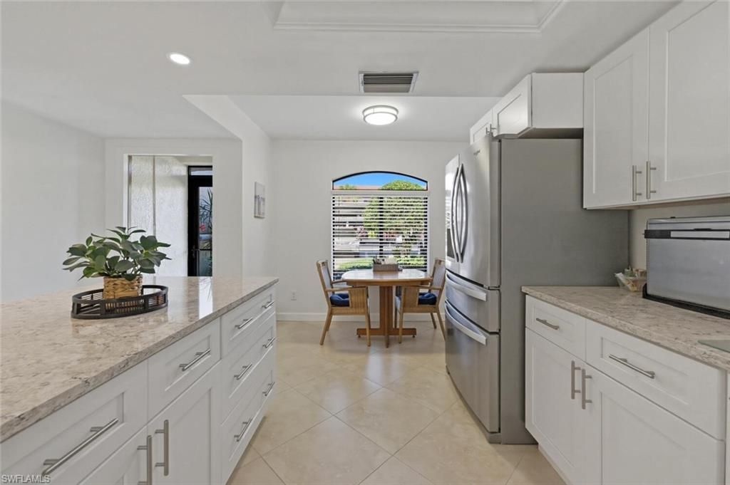 7260 Coventry Ct, Unit 405, Naples, FL 34104 Photo