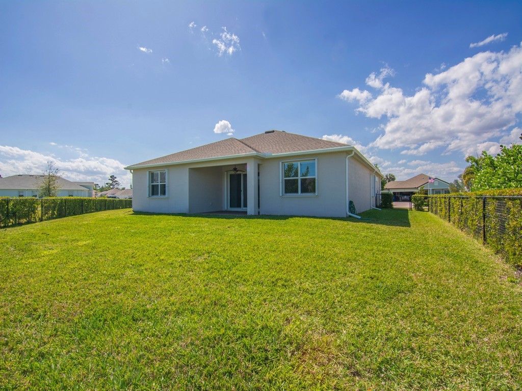5982 Sequoia Circle, Vero Beach, FL 32967 Photo