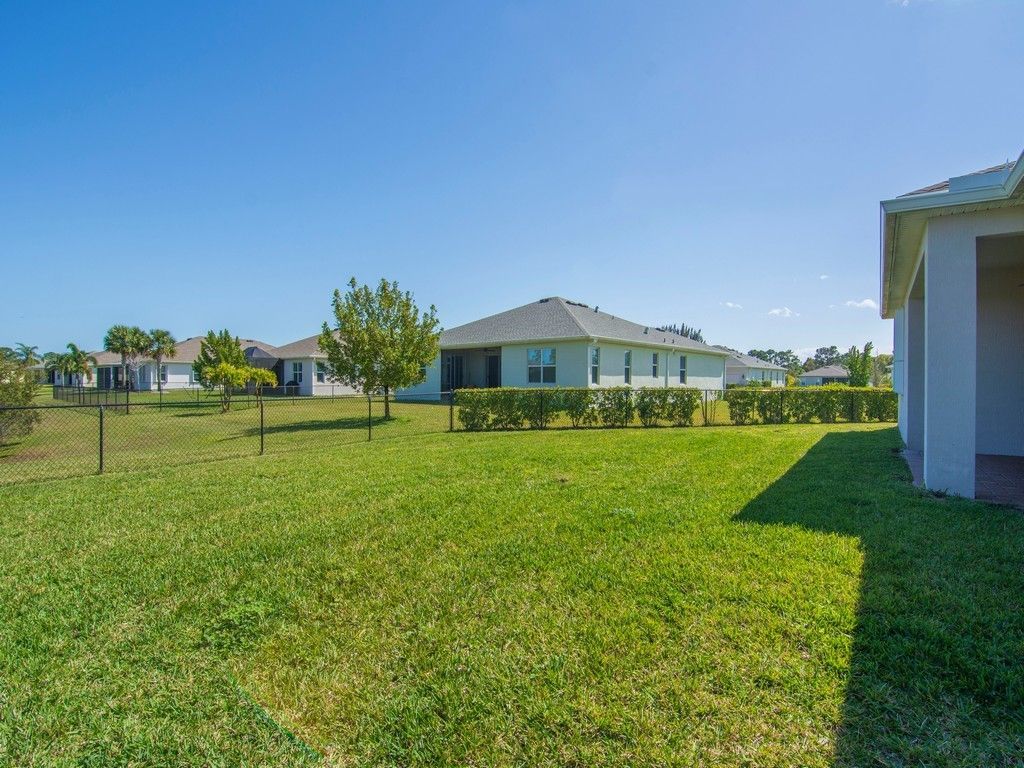 5982 Sequoia Circle, Vero Beach, FL 32967 Photo