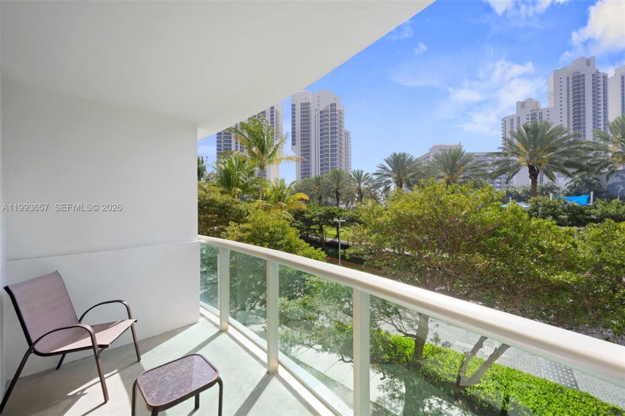 19370 Collins Ave , Unit 225, Sunny Isles Beach, FL 33160 Photo